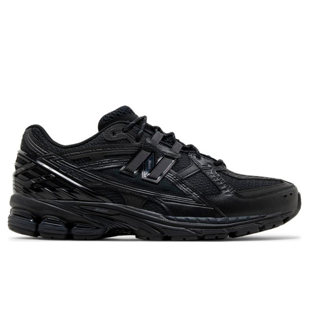 New Balance 1906U Triple Black M1906NJ