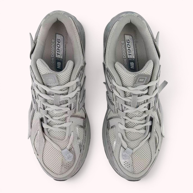 Кроссовки New Balance 1906A Concrete Silver Metallic