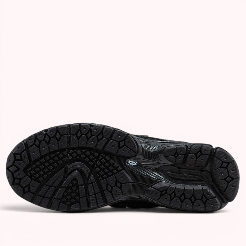Кроссовки New Balance 1906R Black Metallic Silver