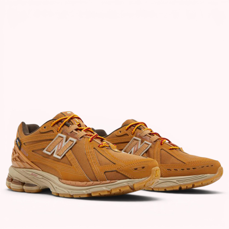 Кроссовки New Balance 1906R Cordura Pouch Vintage Wheat