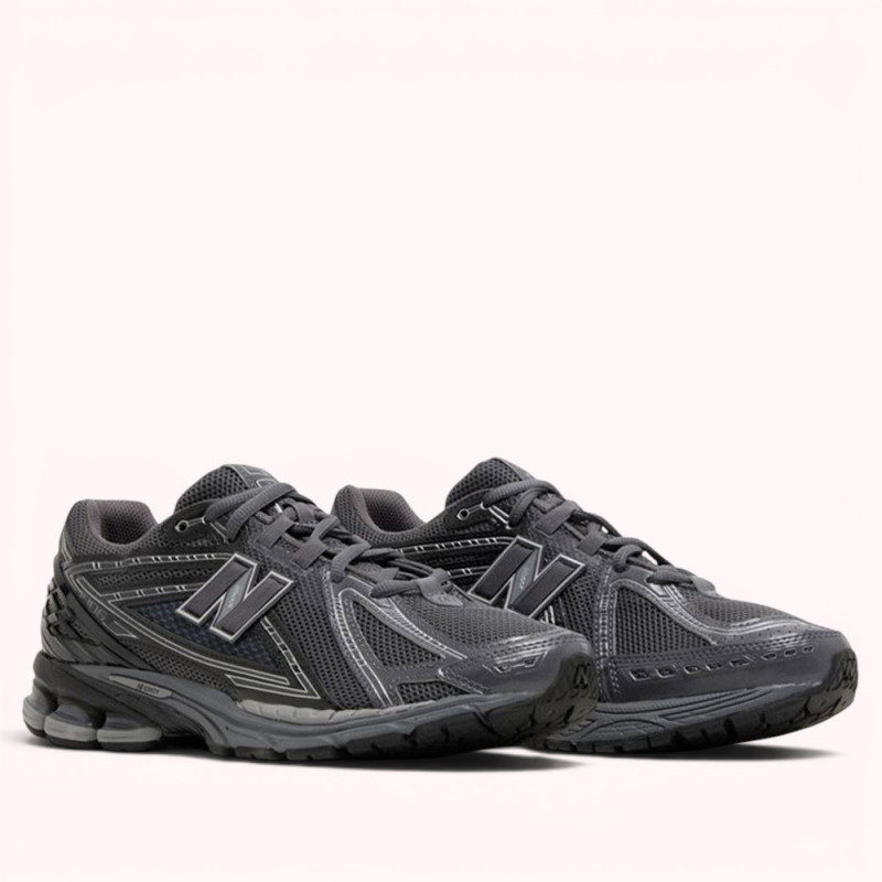 Кроссовки New Balance 1906R Magnet
