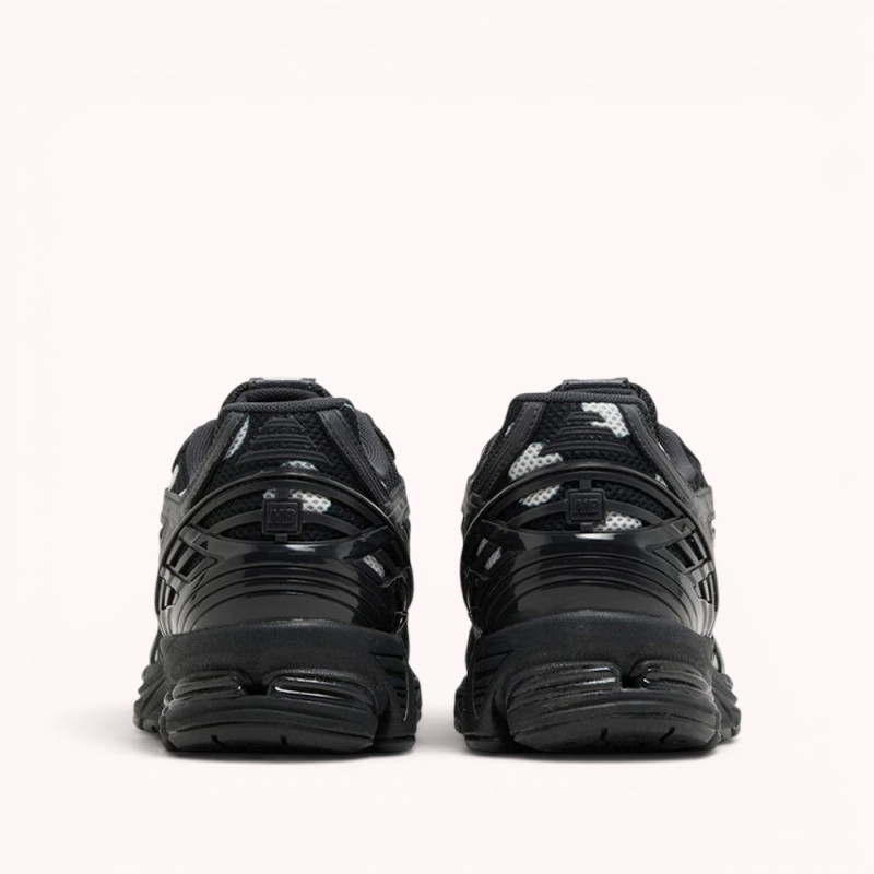 Кросівки New Balance 1906R Polka Dot Pack Phantom
