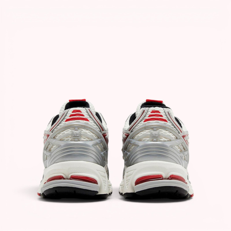 Кроссовки New Balance 1906R Silver Classic Crimson