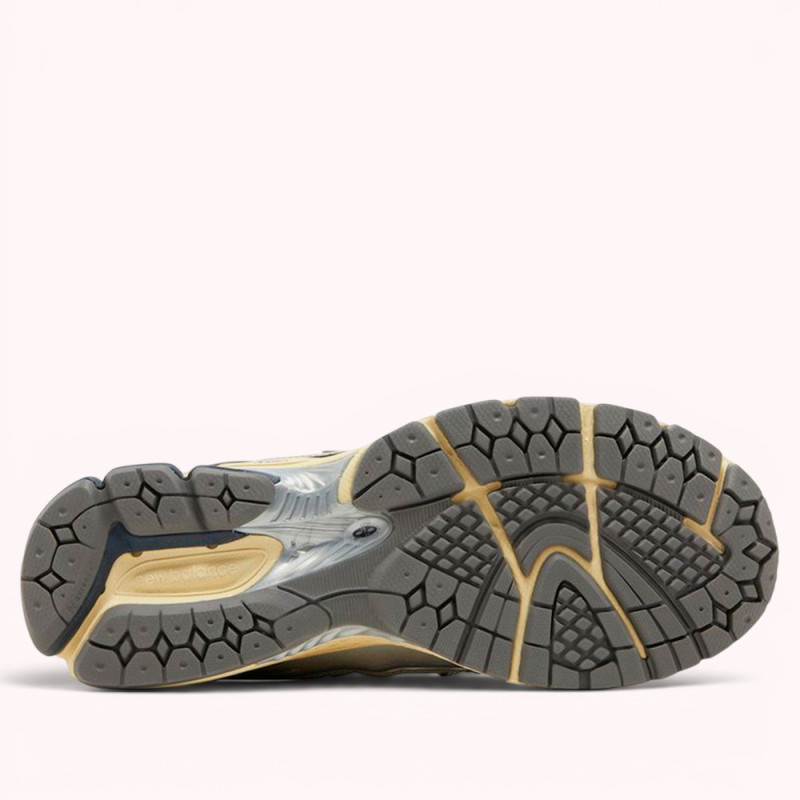 Кроссовки New Balance 1906R thisisnevertthat The 2022 Downtown Run