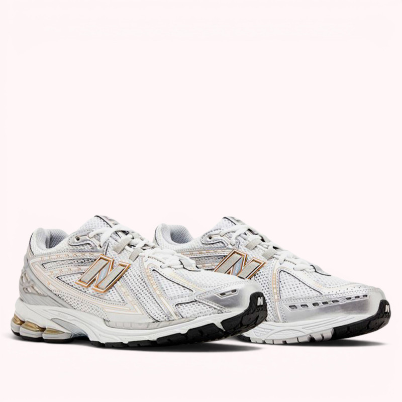Кросівки New Balance 1906R White Silver Metallic
