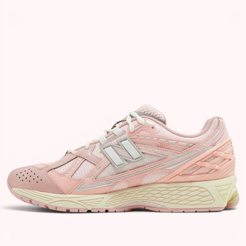 Кросівки New Balance 1906U Lunar New Year Shell Pink