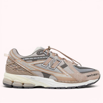 Кроссовки New Balance 1906U x NVINCIBLE x N.HOOLYWOOD Grey Titan