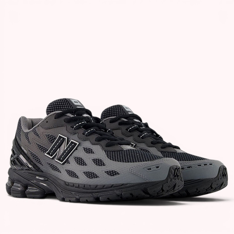 Кроссовки New Balance 1906W Fantomfit Black Cement
