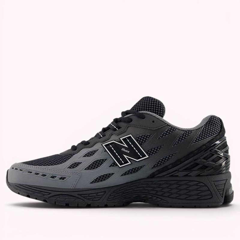Кроссовки New Balance 1906W Fantomfit Black Cement