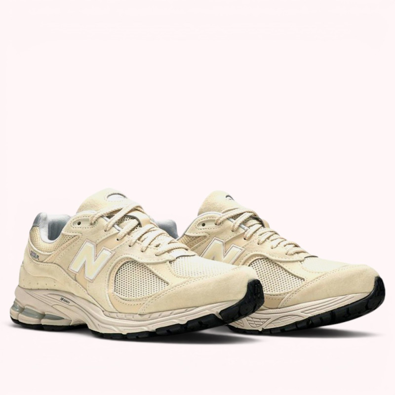 Кросівки New Balance 2002R Bone