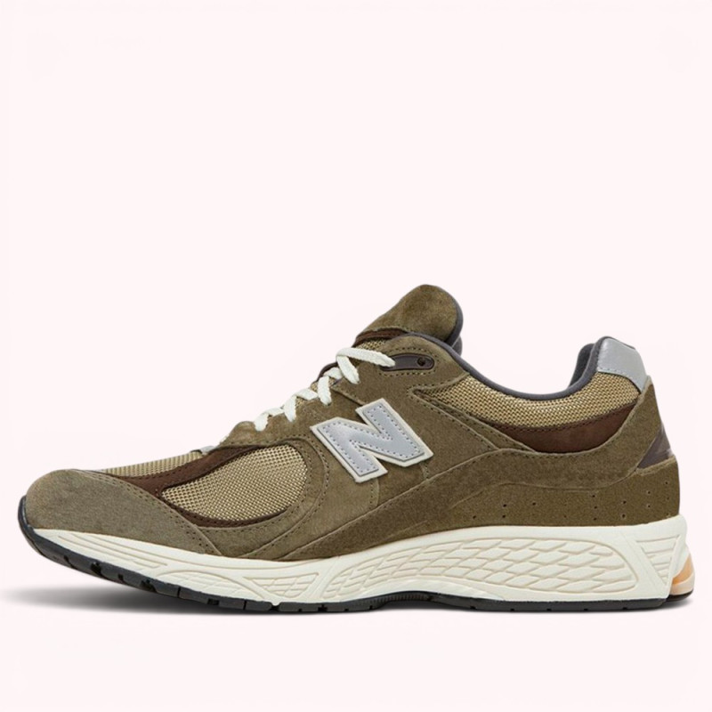 Кроссовки New Balance 2002R Dark Camo