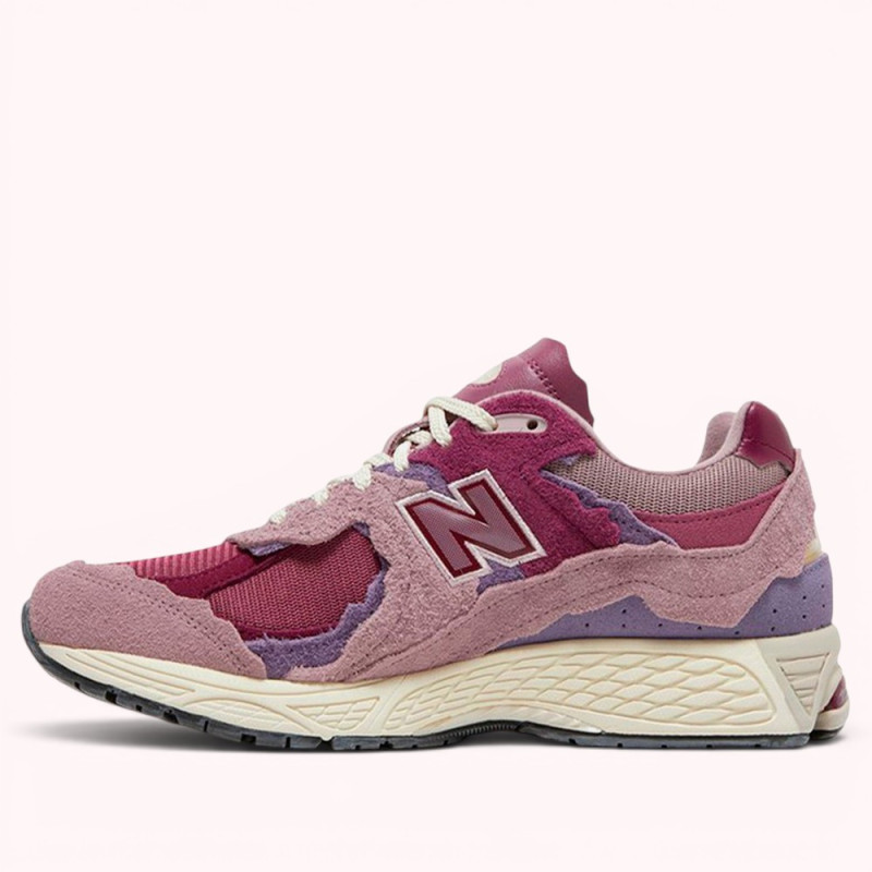 Кроссовки New Balance 2002R Protection Pack Pink