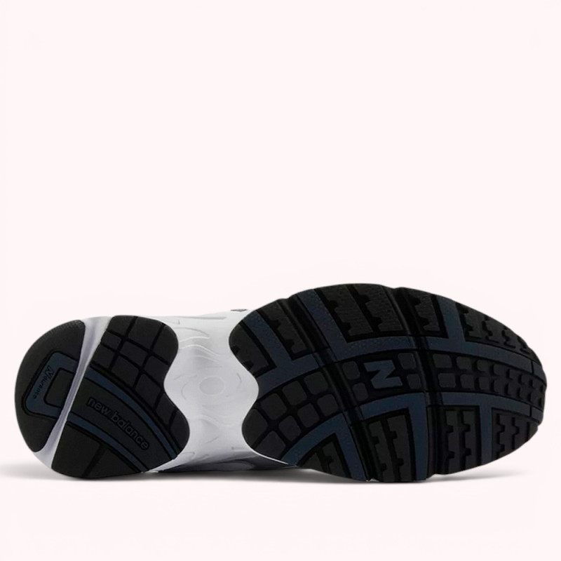 Кросівки New Balance 725 Metallic Silver White