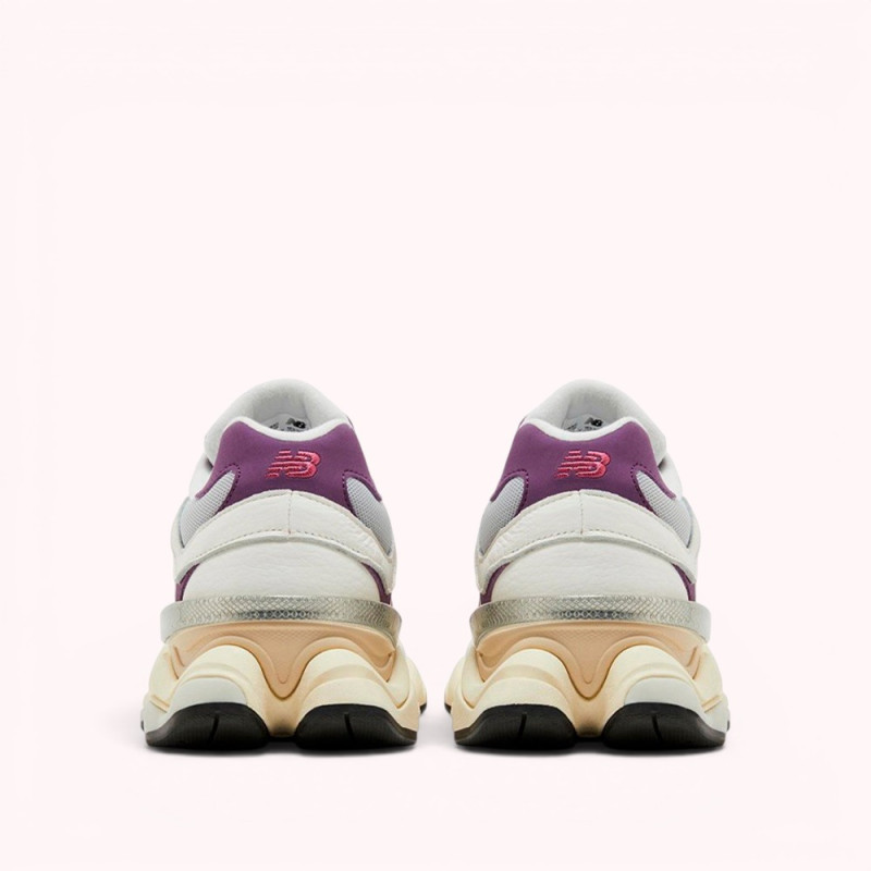 Кросівки New Balance 9060 Magenta
