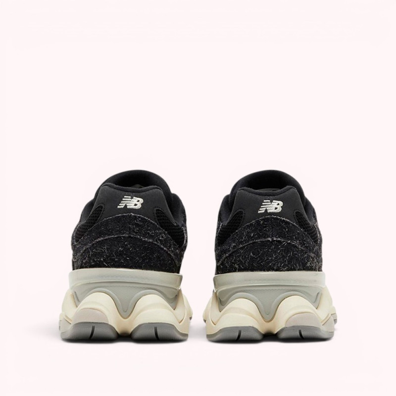 Кроссовки New Balance 9060 Suede Pack Black