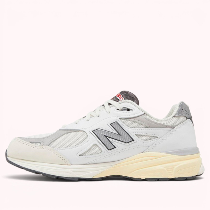 Кросівки New Balance 990v3 x Teddy Santis Made in USA Sea Salt