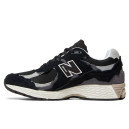 New Balance 2002R Protection Pack Black Grey M2002RDJ