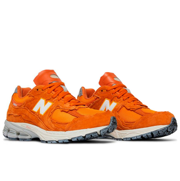 New Balance 2002R Protection Pack Vintage Orange M2002RDE