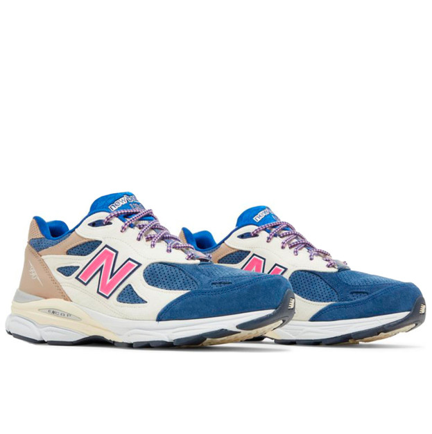 New Balance 990v3 x Kith Made in USA Daytona M990KH3